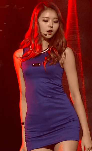 프리스틴으로 데뷔한 스톤이의 여전한 몸매.gif | 인스티즈