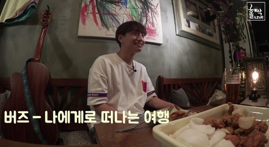 버즈 노래 모른다는 말에 충격 받은 인디가수 (feat. 윤딴딴) | 인스티즈