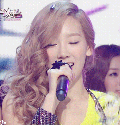 태연 헤어스타일 변천사.gif | 인스티즈