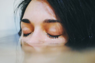 너의 색으로 변해버린 나는 다시는 무채색으로 돌아갈 수 없었다 | 인스티즈