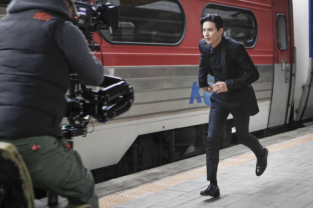 실물 100%에 가깝다는 원빈 직찍 사진들 | 인스티즈