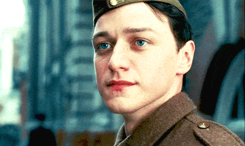 에디 레드메인이 젊은 덤블도어역으로 원한다고 했다는 배우 | 인스티즈