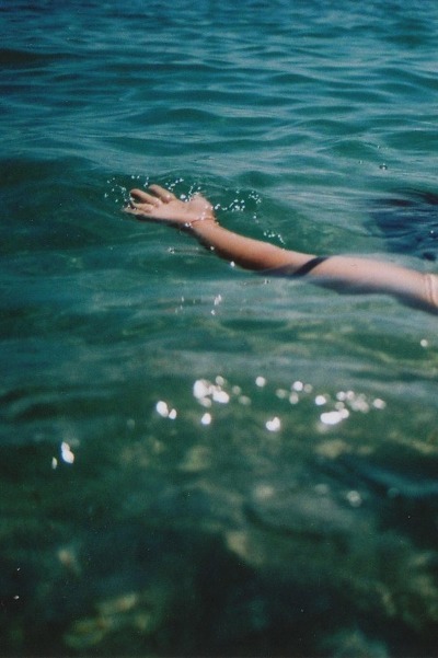 너의 색으로 변해버린 나는 다시는 무채색으로 돌아갈 수 없었다 | 인스티즈