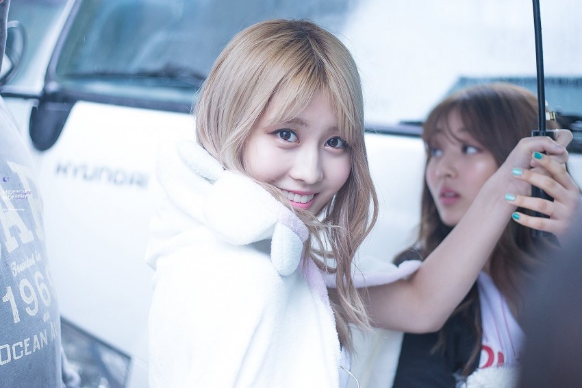 [트와이스] 시크한줄 알았는데 빙구미 쩌는 모구리 모모 짤모음.jpg | 인스티즈