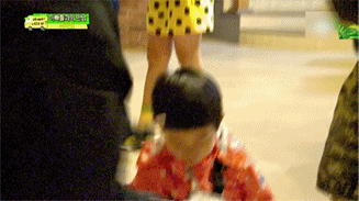 [아빠어디가] 동물이란 동물은 다 좋아하는 것 같은 민율이ㅋㅋ (아기♥동물=힐링) | 인스티즈