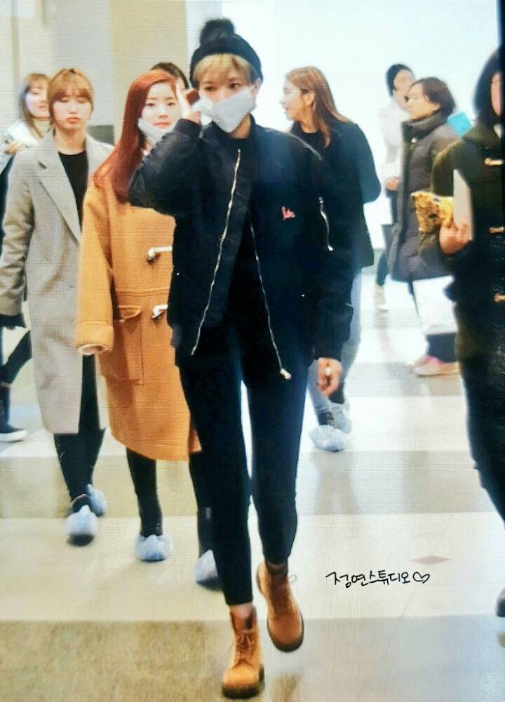 [트와이스] 오늘자 닥마 신은 정연이 비율ㄷㄷ | 인스티즈