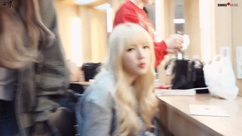 여자친구 예린이의 식량을 노리는 신비 | 인스티즈