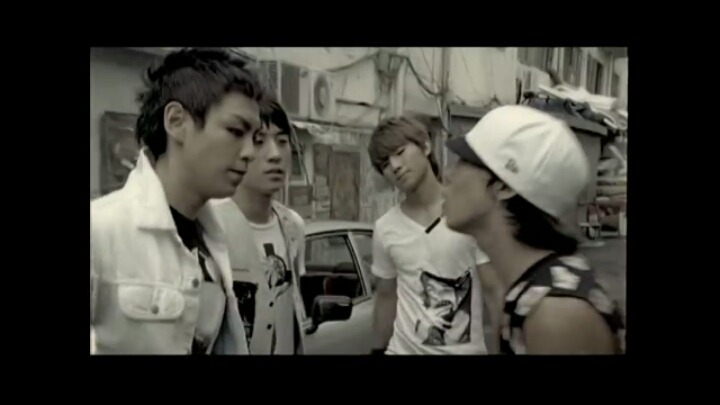 모든 YG 뮤비에서 절대 빠지면 안되는 4대장 | 인스티즈