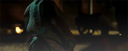 [에바그린] 마녀나 고스 이런 어두운쪽 분위기가 잘 어울리는 배우(넘나 몸매주의) | 인스티즈