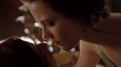 [에바그린] 마녀나 고스 이런 어두운쪽 분위기가 잘 어울리는 배우(넘나 몸매주의) | 인스티즈