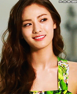 [고르기] 걸크러쉬쩌는여친vs보호보능쩌는여친 고르기 | 인스티즈