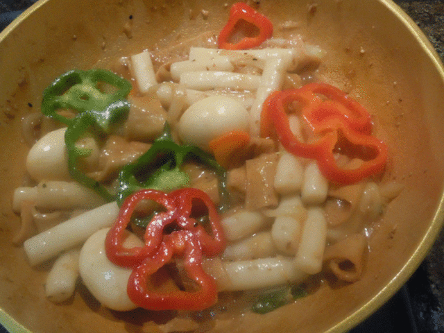 한국 스타일! 달콤짭쪼름 궁중떡볶이 gifjpg | 인스티즈