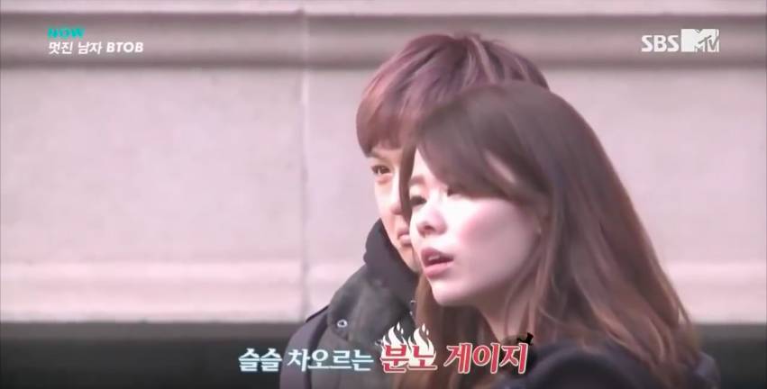 데이트 폭력 상황에 대처하는 남자 아이돌 | 인스티즈