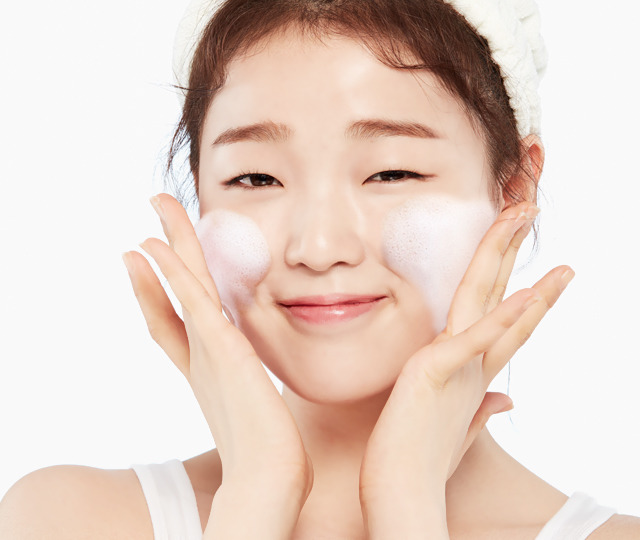 오마이걸 두리 화장품 광고 이미지.JPG | 인스티즈