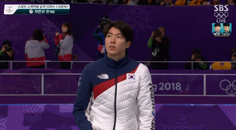 스피드스케이팅 남자 500m 차민규 은메달 시상식.gif | 인스티즈