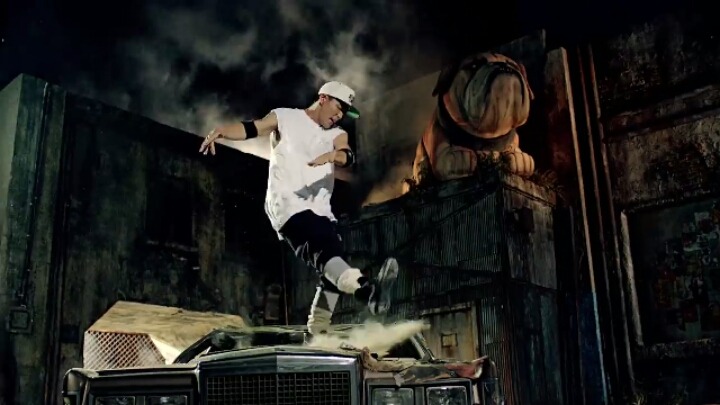 모든 YG 뮤비에서 절대 빠지면 안되는 4대장 | 인스티즈