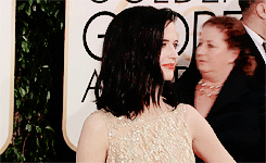 [에바그린] 마녀나 고스 이런 어두운쪽 분위기가 잘 어울리는 배우(넘나 몸매주의) | 인스티즈