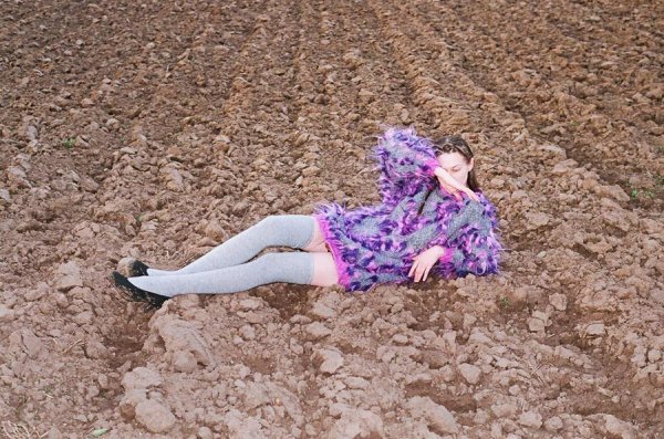 일렉트릭한 색채의 우크라이나 패션 사진작가 . jpg | 인스티즈