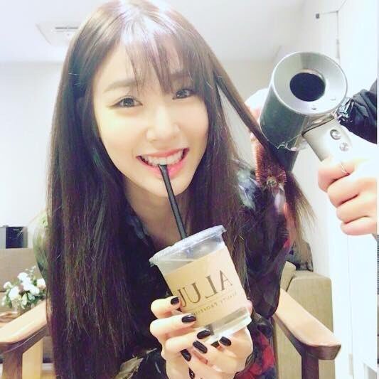 소녀시대와 드라이기.jpg | 인스티즈