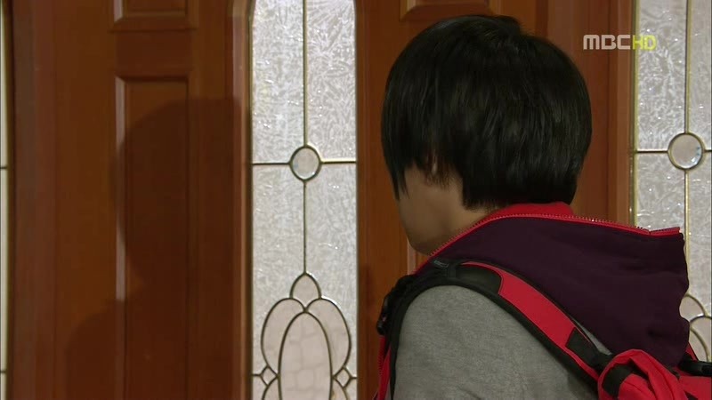 [지붕킥] 캠퍼스 데이트 하는 준혁과 세경 | 인스티즈