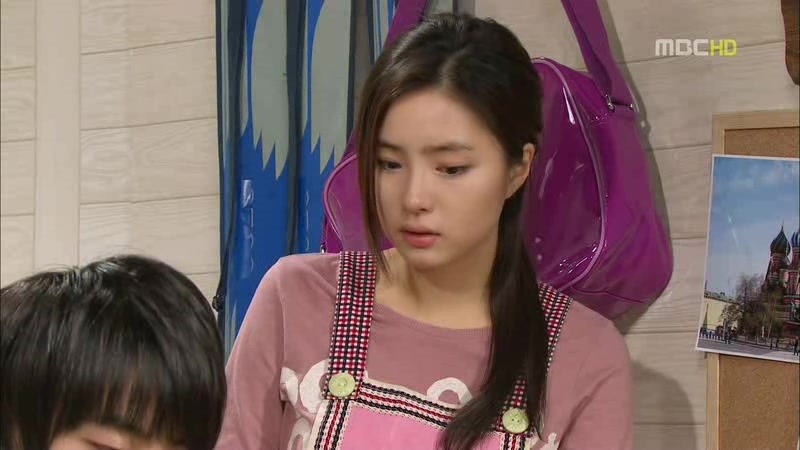 [지붕킥] 캠퍼스 데이트 하는 준혁과 세경 | 인스티즈