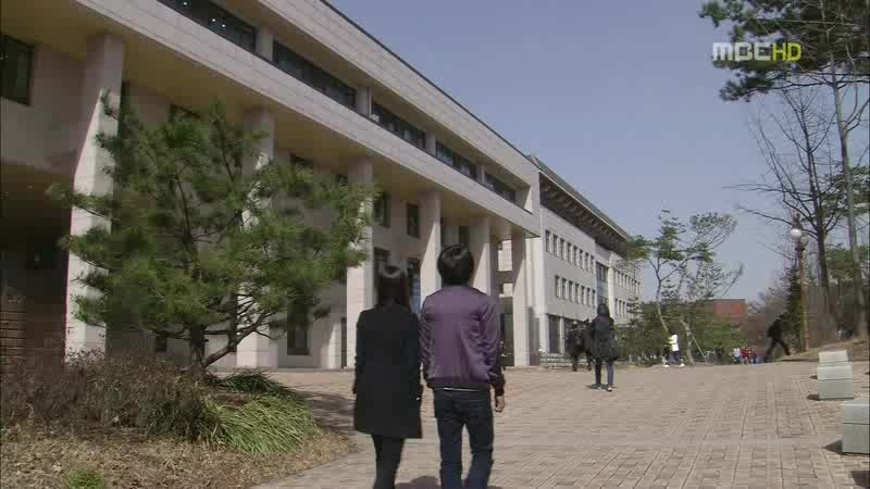 [지붕킥] 캠퍼스 데이트 하는 준혁과 세경 | 인스티즈