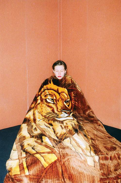 일렉트릭한 색채의 우크라이나 패션 사진작가 . jpg | 인스티즈