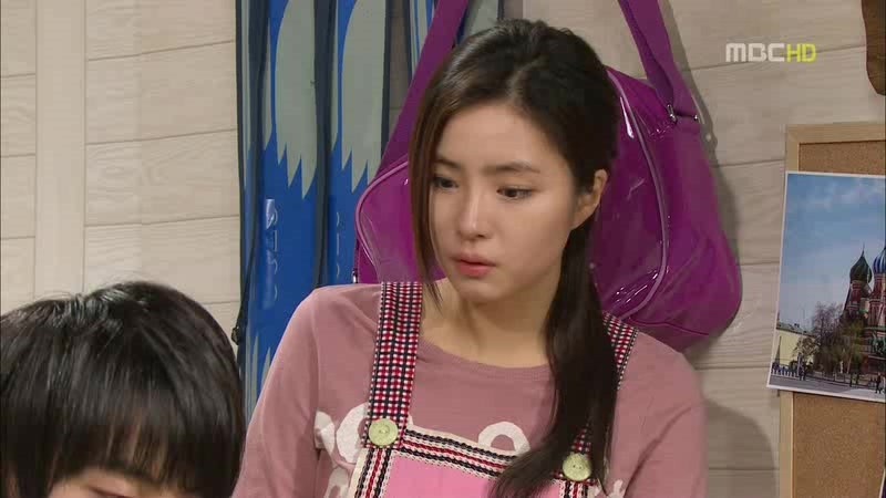 [지붕킥] 캠퍼스 데이트 하는 준혁과 세경 | 인스티즈