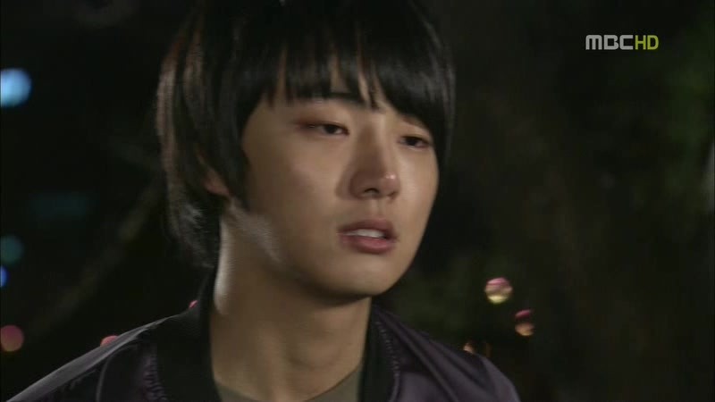 [지붕킥] 캠퍼스 데이트 하는 준혁과 세경 | 인스티즈