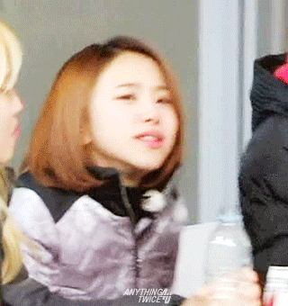 [트와이스] 불닭꼬치 먹고 친 채영이 짤 | 인스티즈