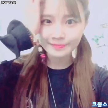 [아이돌학교] 송하영 양갈래머리.gif | 인스티즈