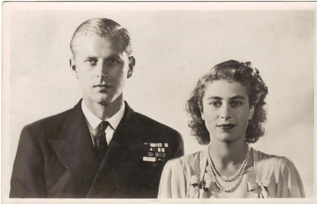 [필립마운틴배튼] 영국 왕실 제일 미남자였던 젊은 시절 필립공 | 인스티즈