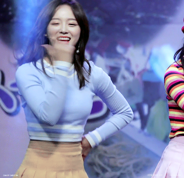 무대에서도 빛발하는 김세정 | 인스티즈