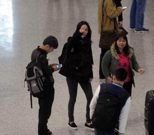 돌발적인행동을 잘한다는 탕웨이ㄷㄷㄷ.jpg | 인스티즈