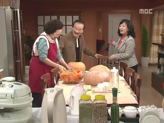 [거침없이하이킥] 손주에게 사랑받고 싶은 문희(해미엄마 등장).jpg | 인스티즈