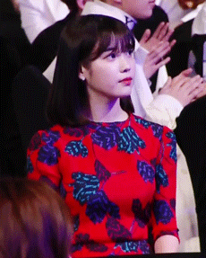 똑단발 아이유.gif | 인스티즈
