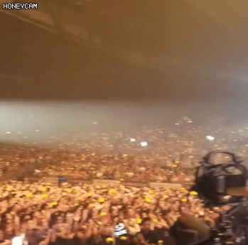 소름돋는 지드래곤 홍콩 콘서트 상황.jpgif | 인스티즈