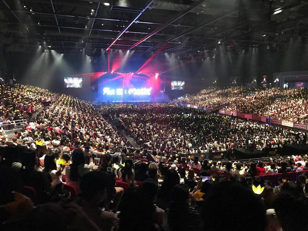 소름돋는 지드래곤 홍콩 콘서트 상황.jpgif | 인스티즈