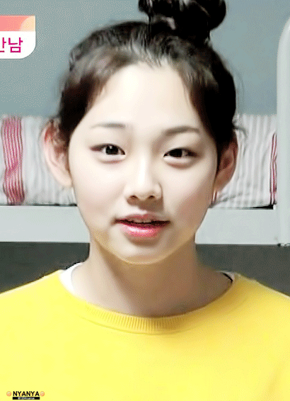 강미나 똥머리.gif | 인스티즈