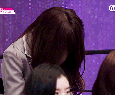 [프로듀스101] 정말 간절해보이는 퀸소희 움짤 | 인스티즈