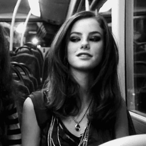 남자보다 여자들의 마음을 흔들었던 여자. 스킨스 '에피' | 인스티즈