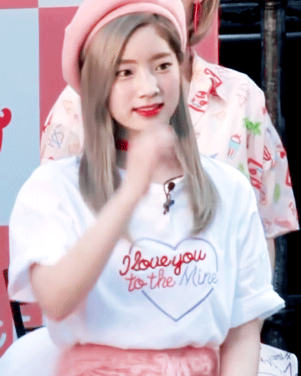 대부분은 잘 모르는 트와이스의 숨은 비주얼 gif | 인스티즈