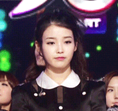 아이유 노래 고르기.jpgif | 인스티즈