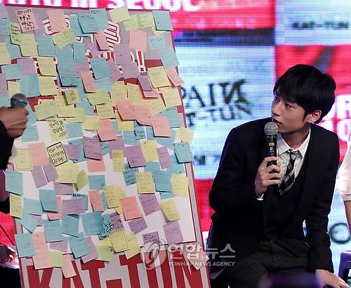 ㅇㅇ이는 친한이라 우익 아니거든요! | 인스티즈