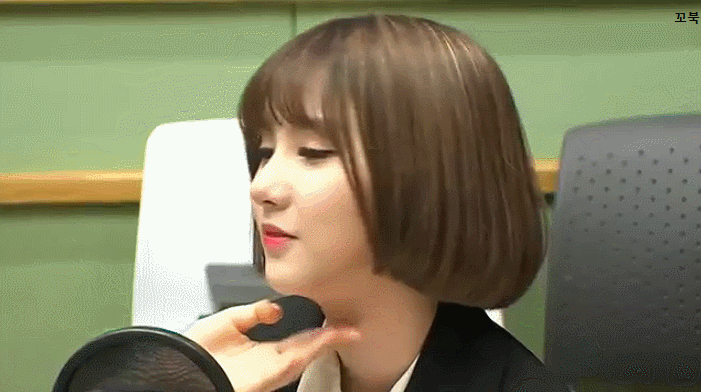 여자친구 은하 투턱 | 인스티즈