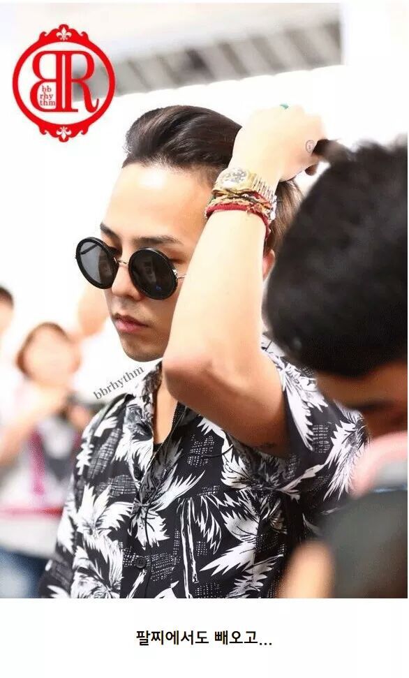 로고 넣으려고 찍덕 하시는분.jpg | 인스티즈