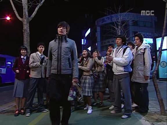 [거침없이하이킥] 풍파고 아이돌 이윤호ㅋㅋㅋㅋㅋㅋ.jpg | 인스티즈