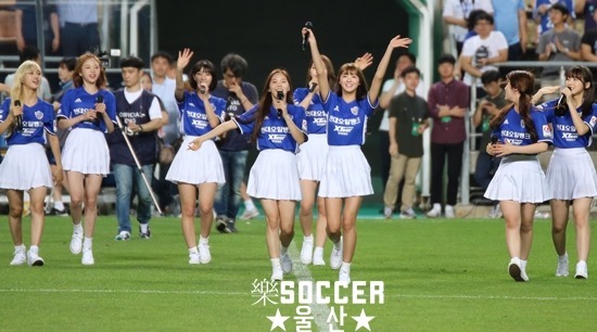 [잘먹겠습니다] 오마이걸 지호 먹방.gif (데이터주의) | 인스티즈