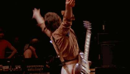 파괴의 미학을 아는 더 후의 퍼포먼스 (움짤) | 인스티즈