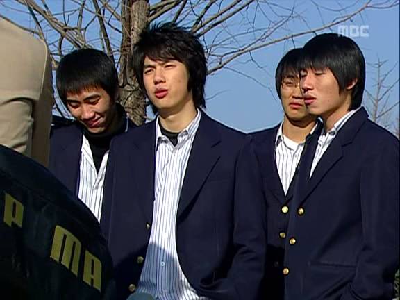 [거침없이하이킥] 풍파고 아이돌 이윤호ㅋㅋㅋㅋㅋㅋ.jpg | 인스티즈